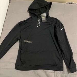 Nike Therma Hoodie